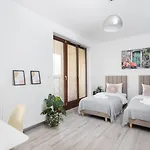 Nova Cybernetyki Apartment *