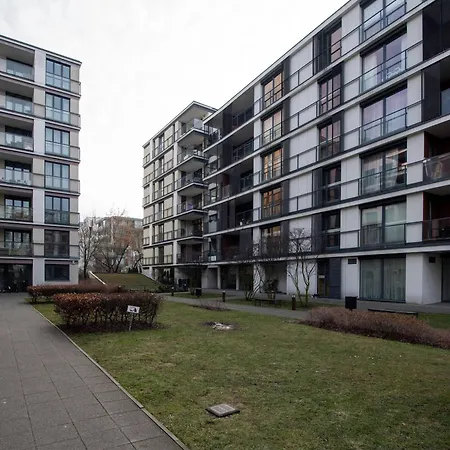 Nova Cybernetyki Apartamento *