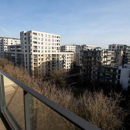 Nova Cybernetyki Appartement